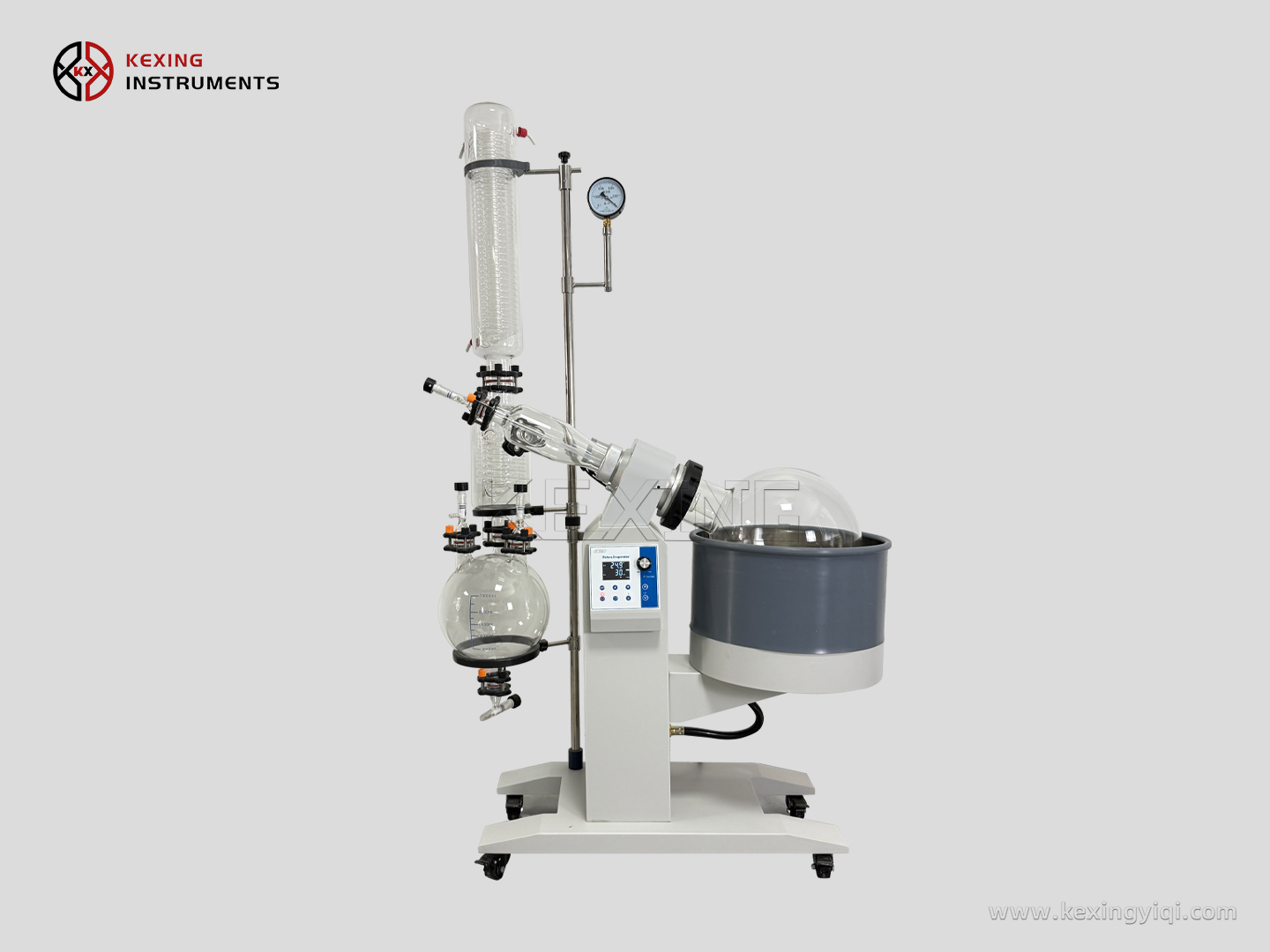 Large technical rotary evaporator