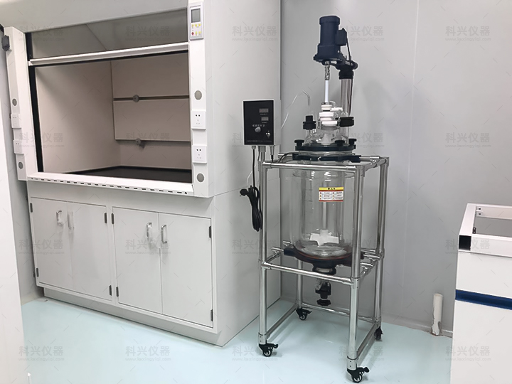 上海科兴仪器与上海某生物技术有限公司合