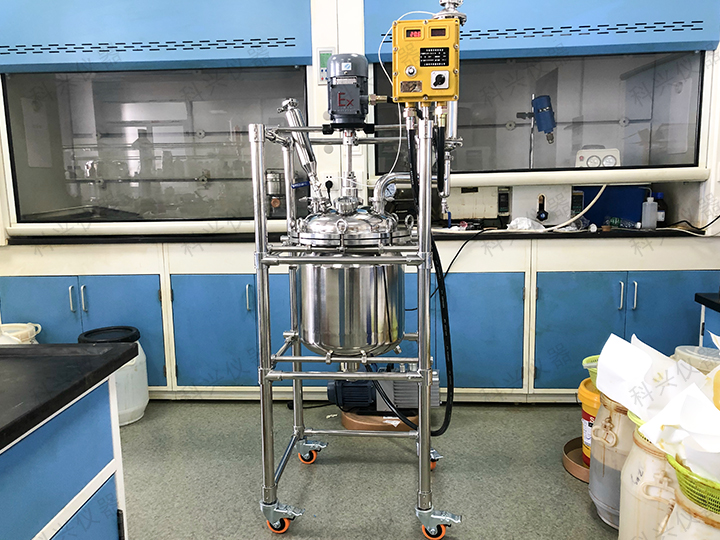 上海科兴仪器与上海某实业公司合同不锈钢反应釜