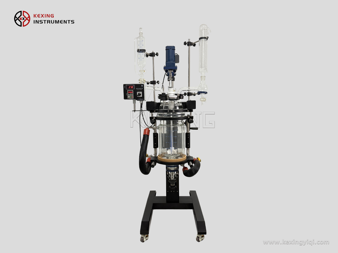 Lifting jacketed glass reactor