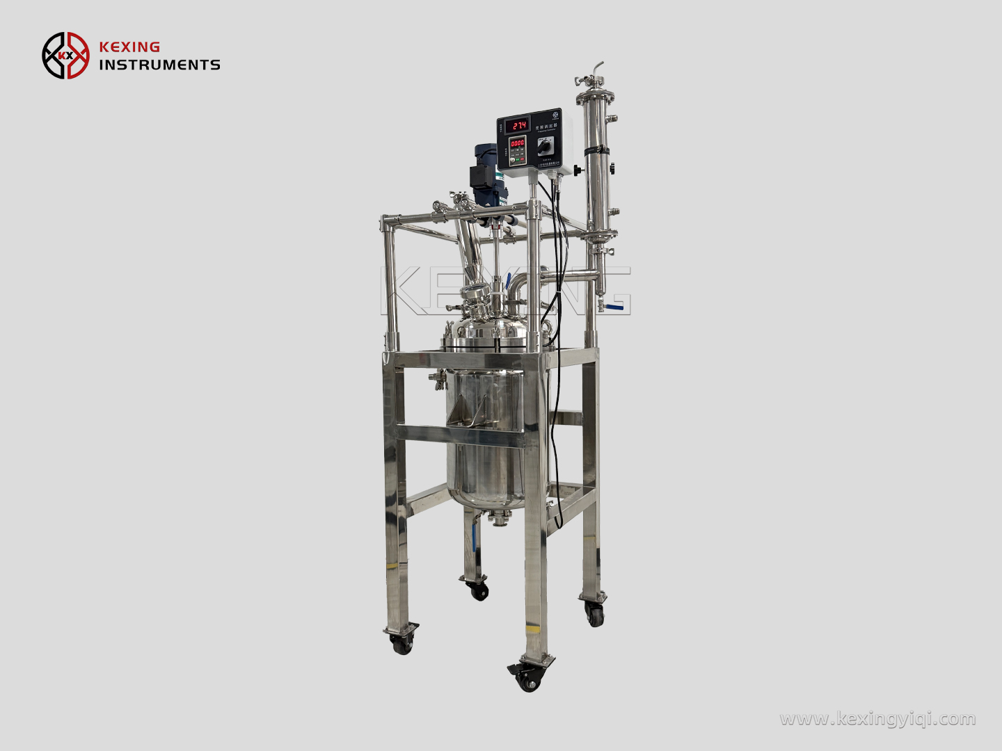 Jacketed stainless steel reactor
