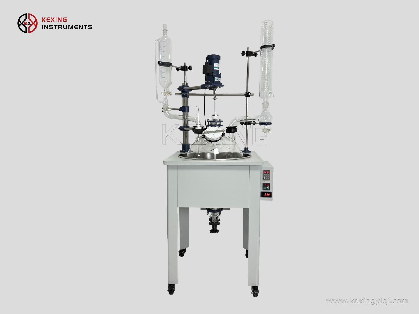 Bath heating glass reactor