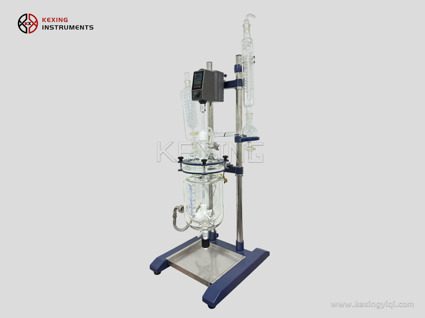 Bentchtop glass reactor