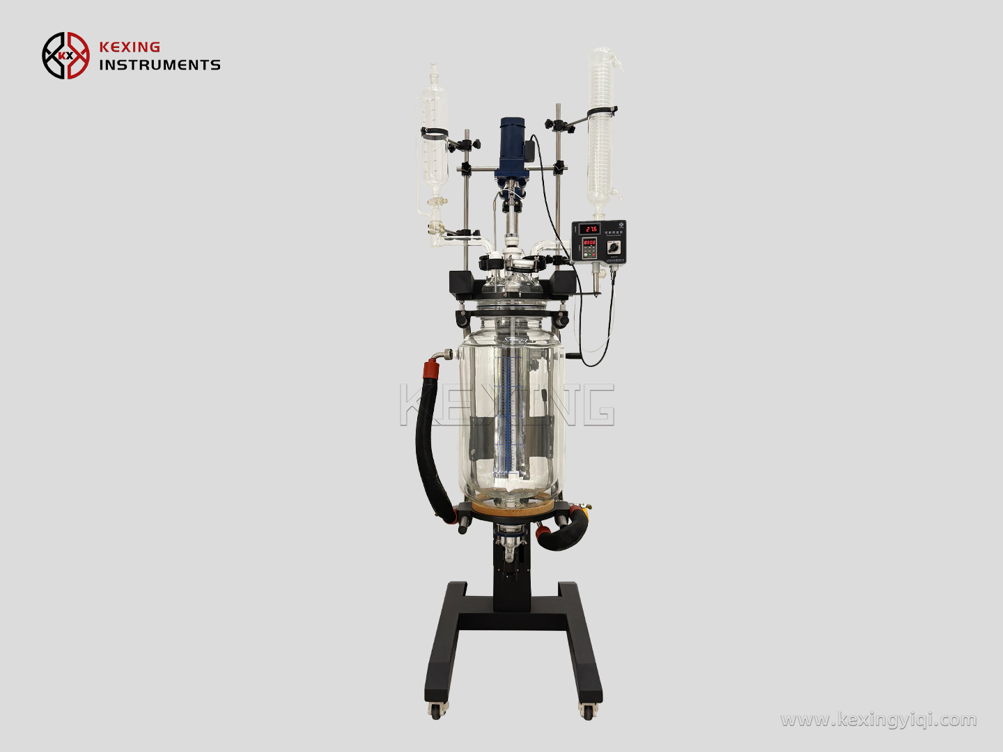 Lifting jacketed glass reactor