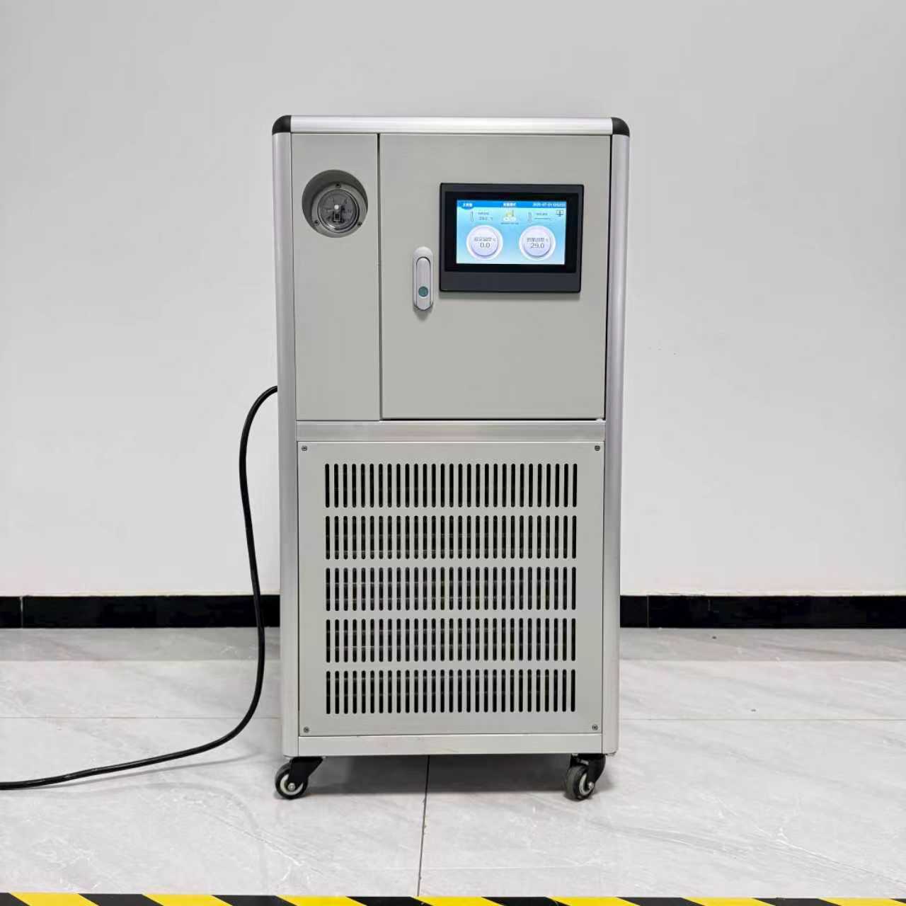 What Exactly is a Refrigeration Heating Circulator Used for?